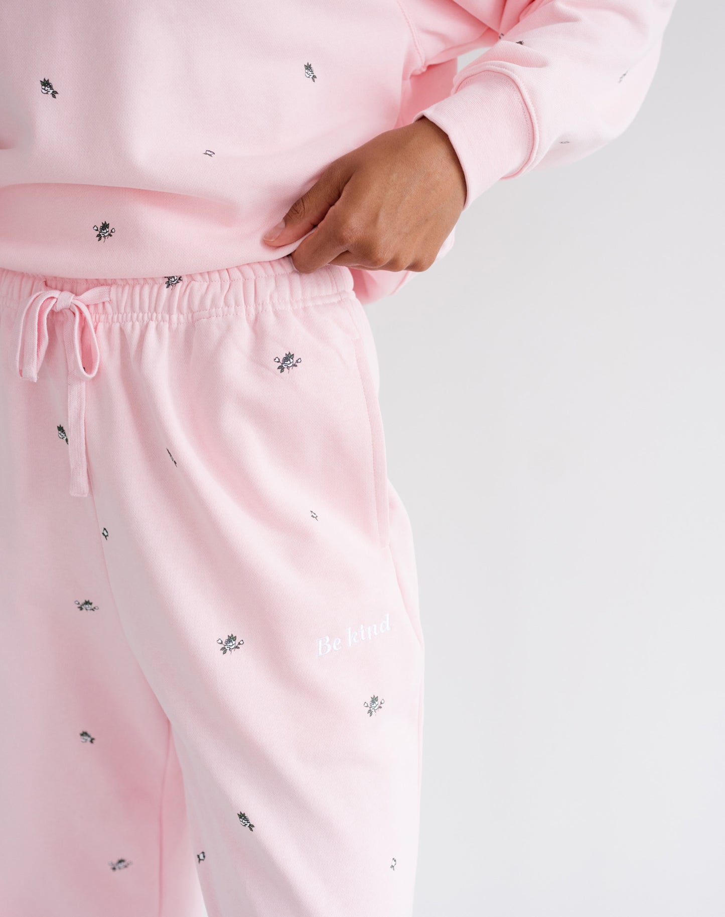 Brunette The Label All Over Flower Oversized Jogger
