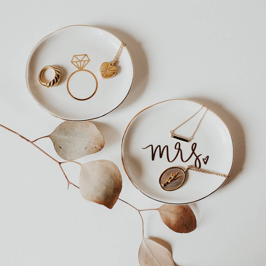 Sweet Water Decor Engagement Ring Jewelry Dish