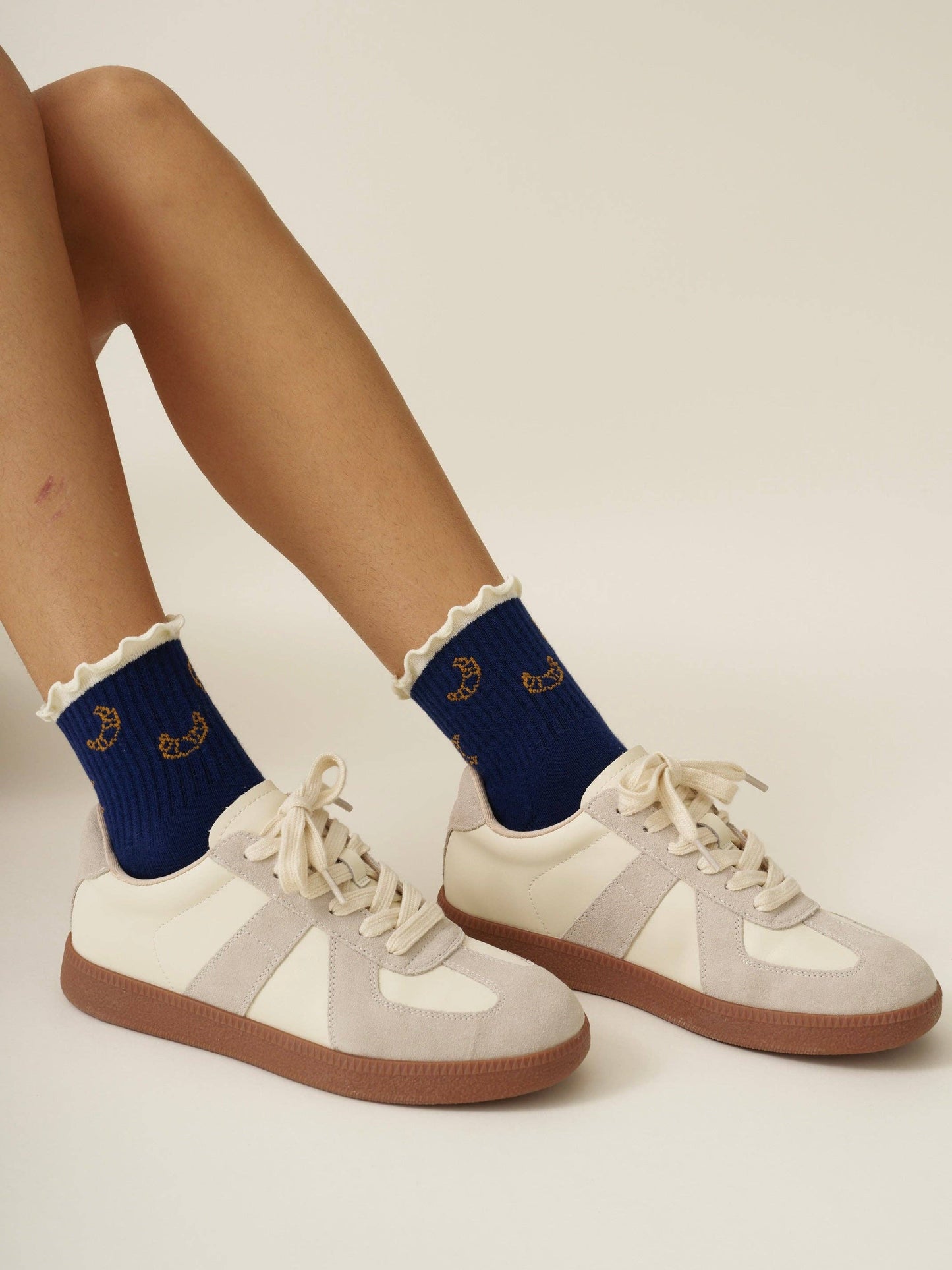 Croissant Ruffle Grip Sock, Pilates Socks