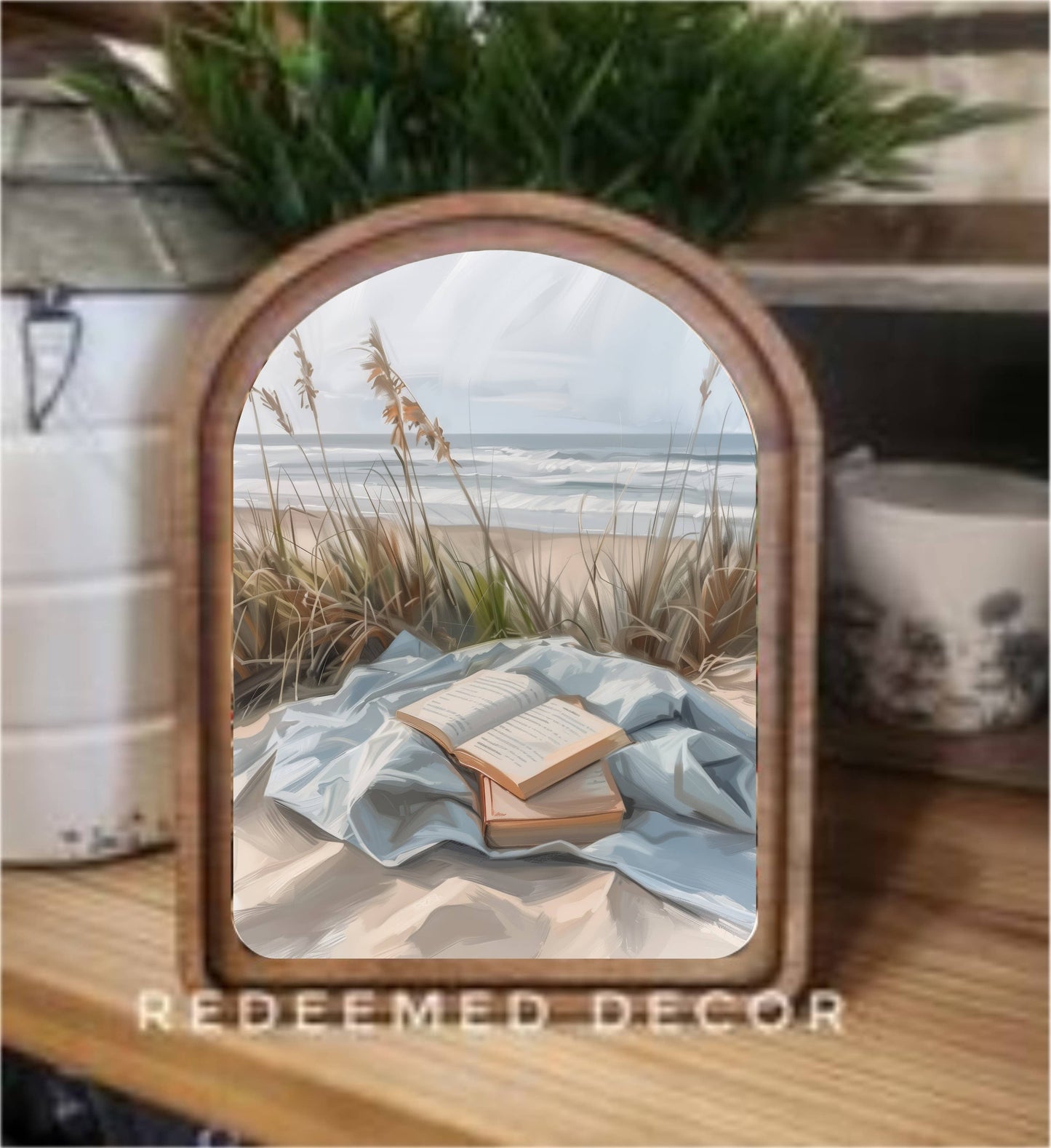 Arch Top Beach Books Framed Art : 6x8"
