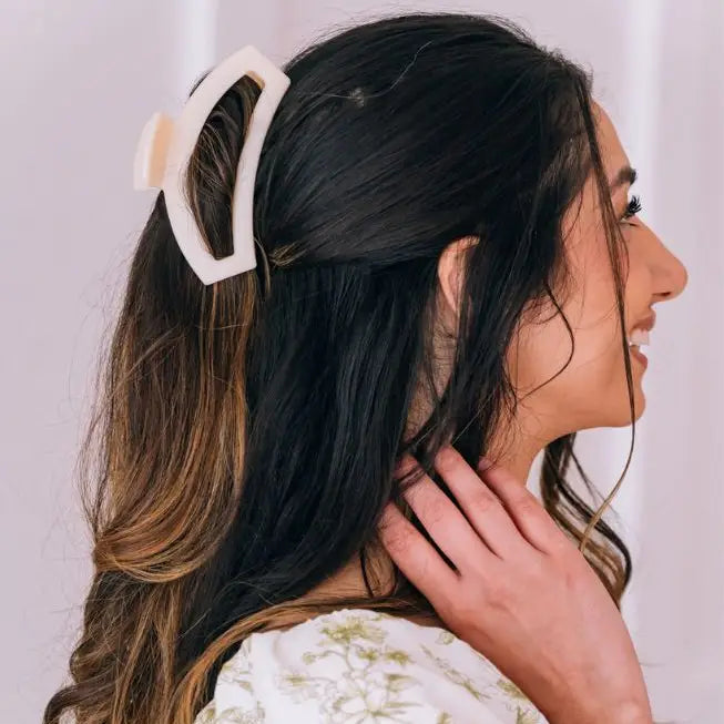 Teleties Open Hair Clip | Medium| Almond