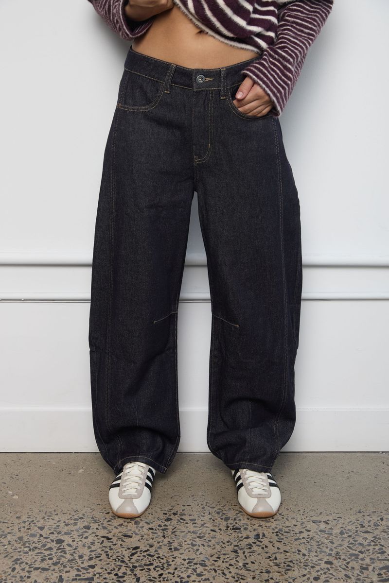 Kuwalla Jacqueline Barrel Leg