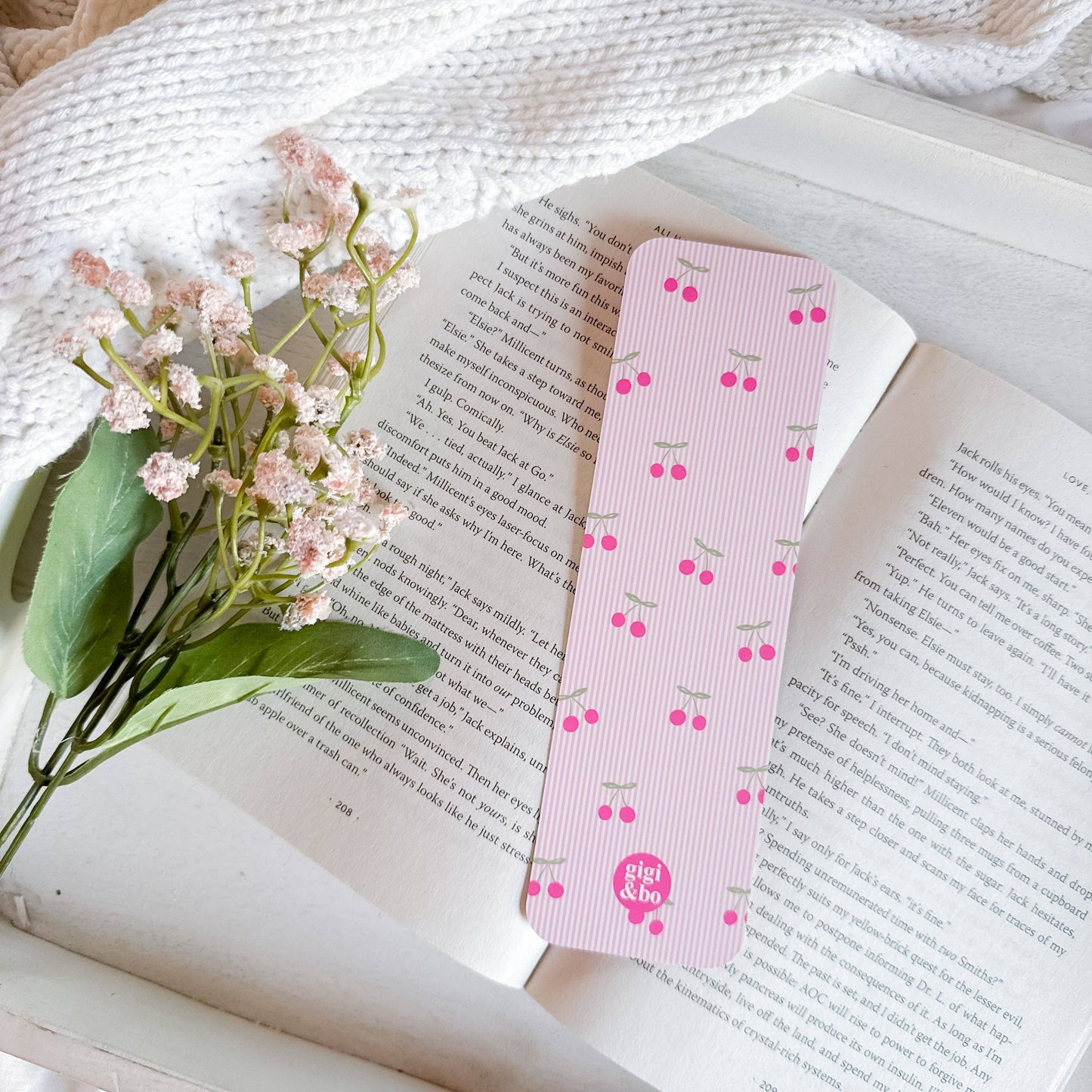 Ma Cherie Bookmark: No