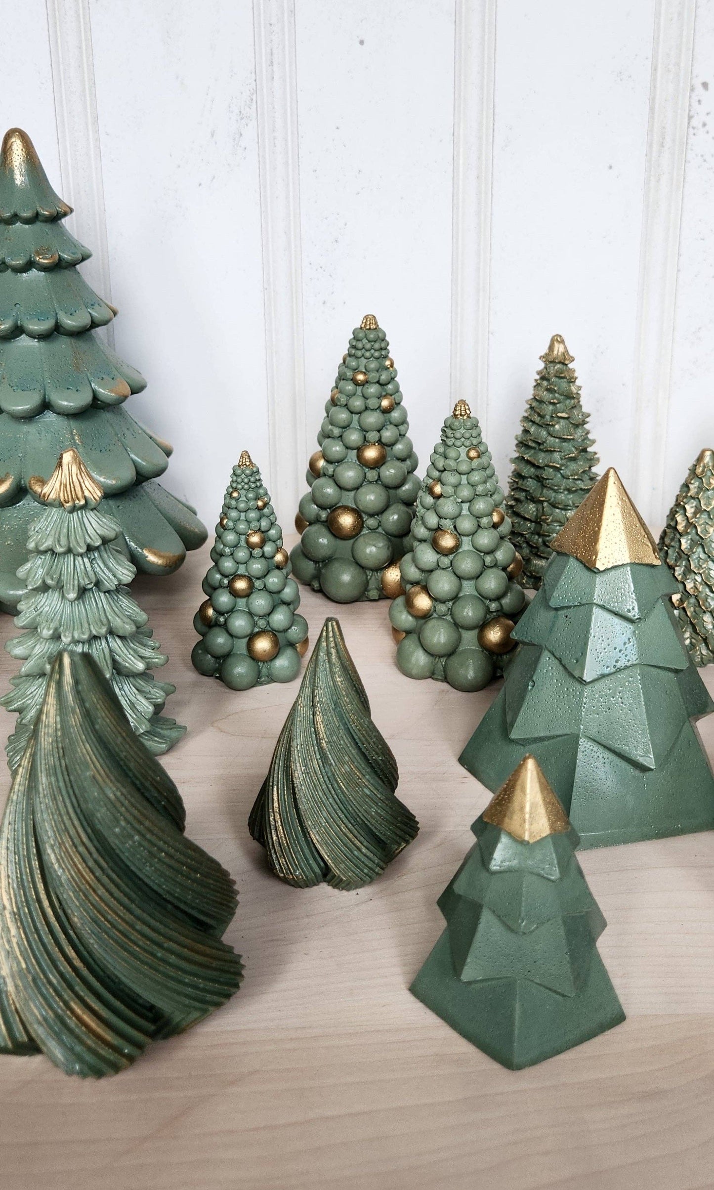 Concrete Christmas Trees - Spruce Small Twirly