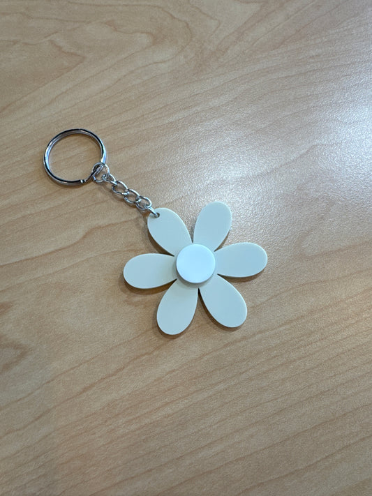 Daisy Acrylic Keychain: Cream