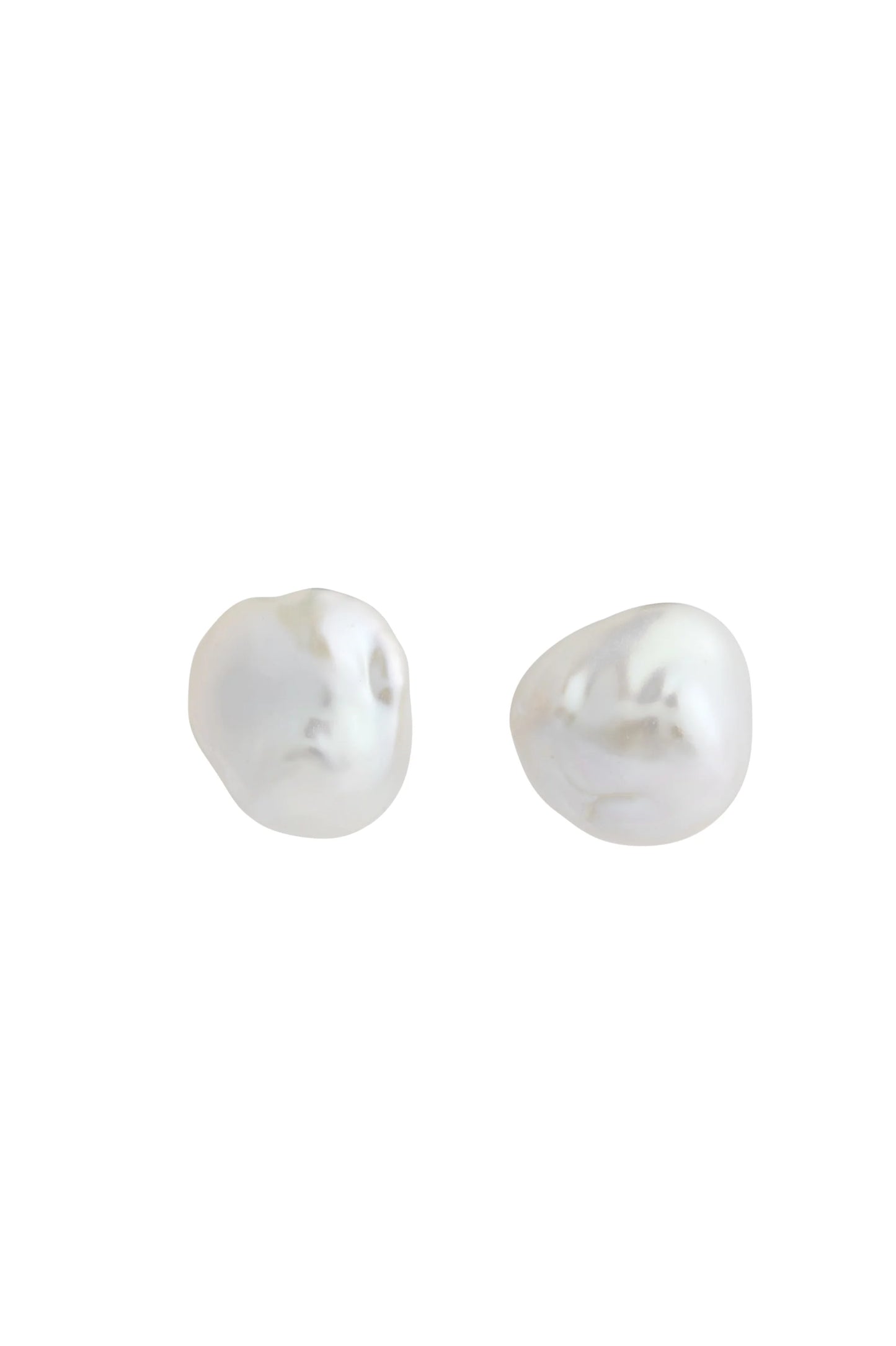 Lisbeth Carla Pearl Stud Earrings