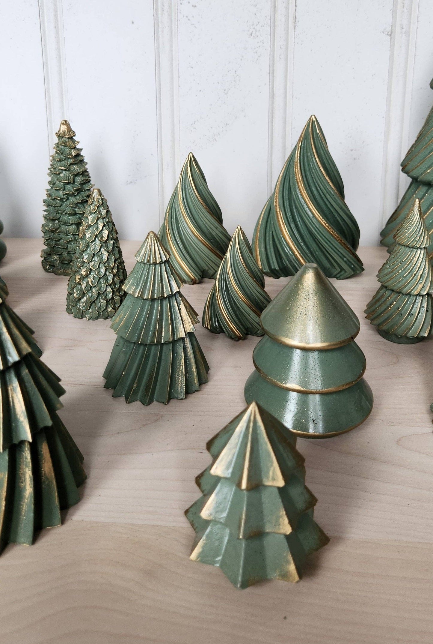 Concrete Christmas Trees - Spruce Small Twirly