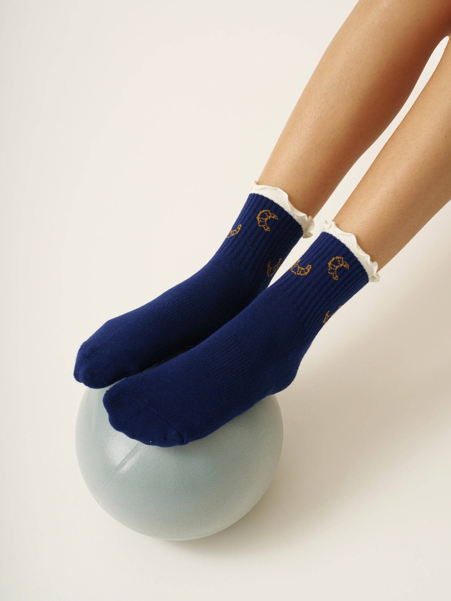 Croissant Ruffle Grip Sock, Pilates Socks