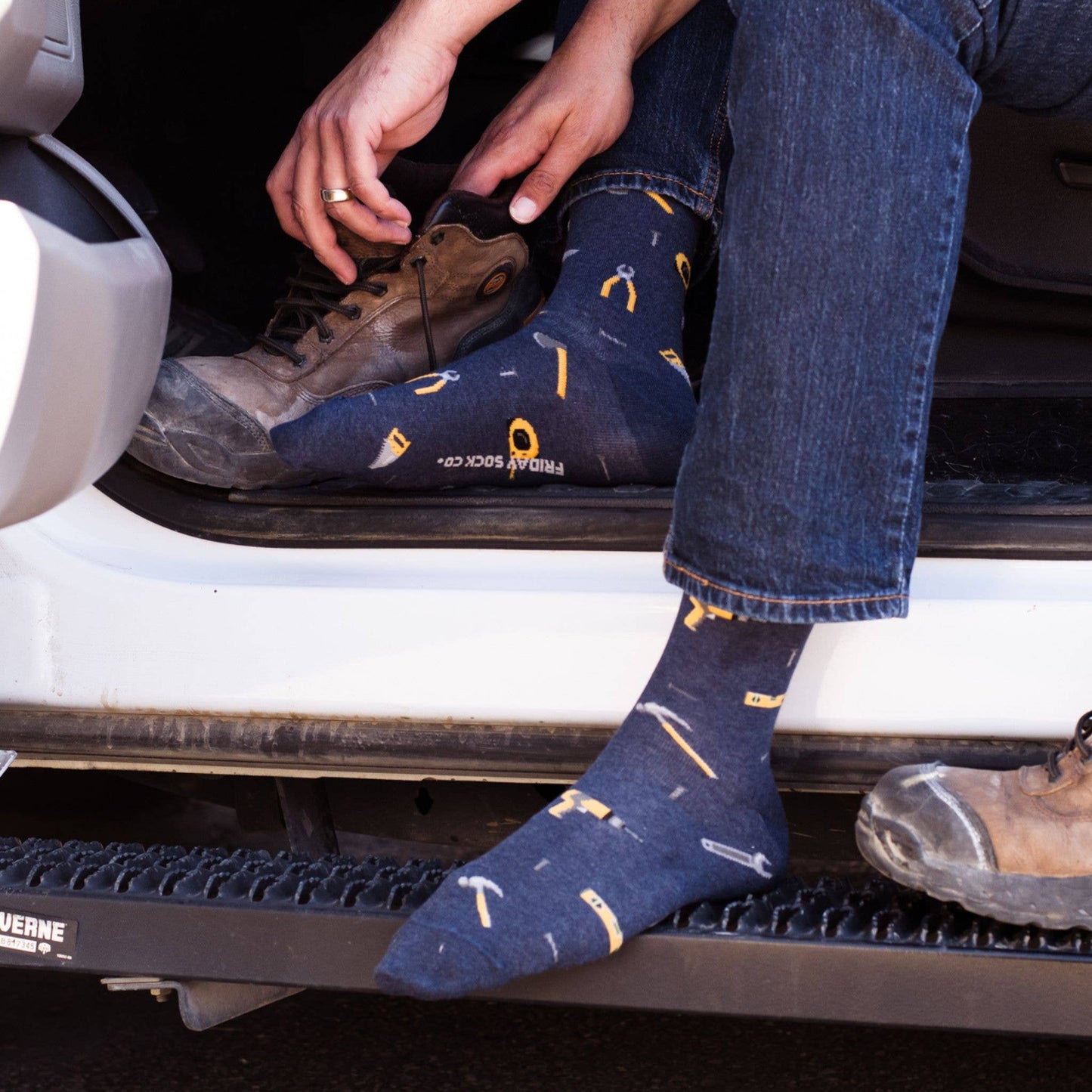 Men’s Construction Mid-Calf Socks