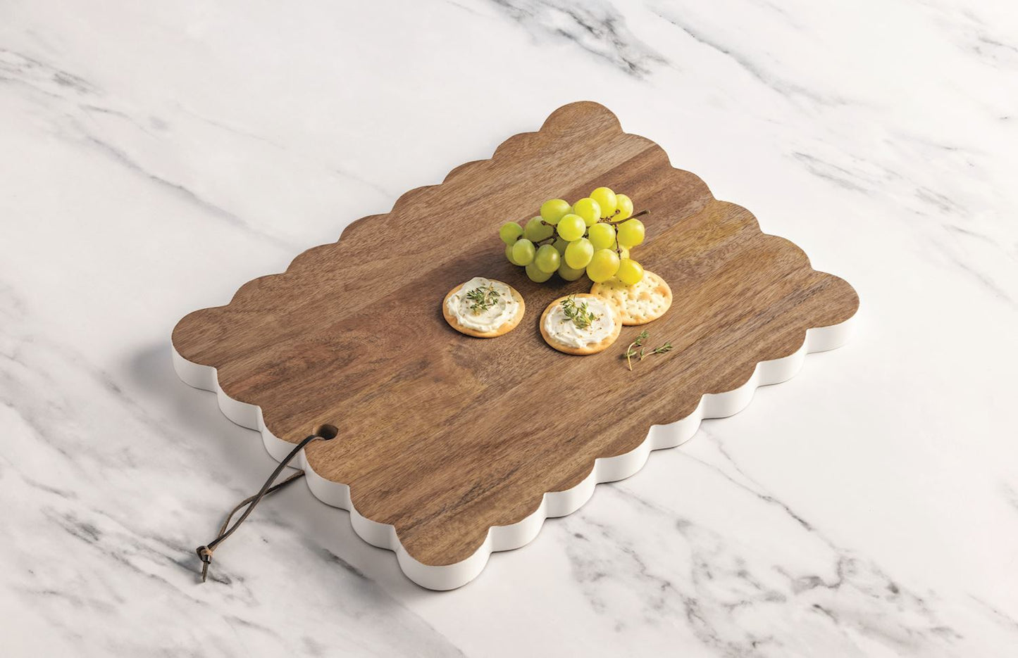 Mudpie Large Scalloped Wood Board