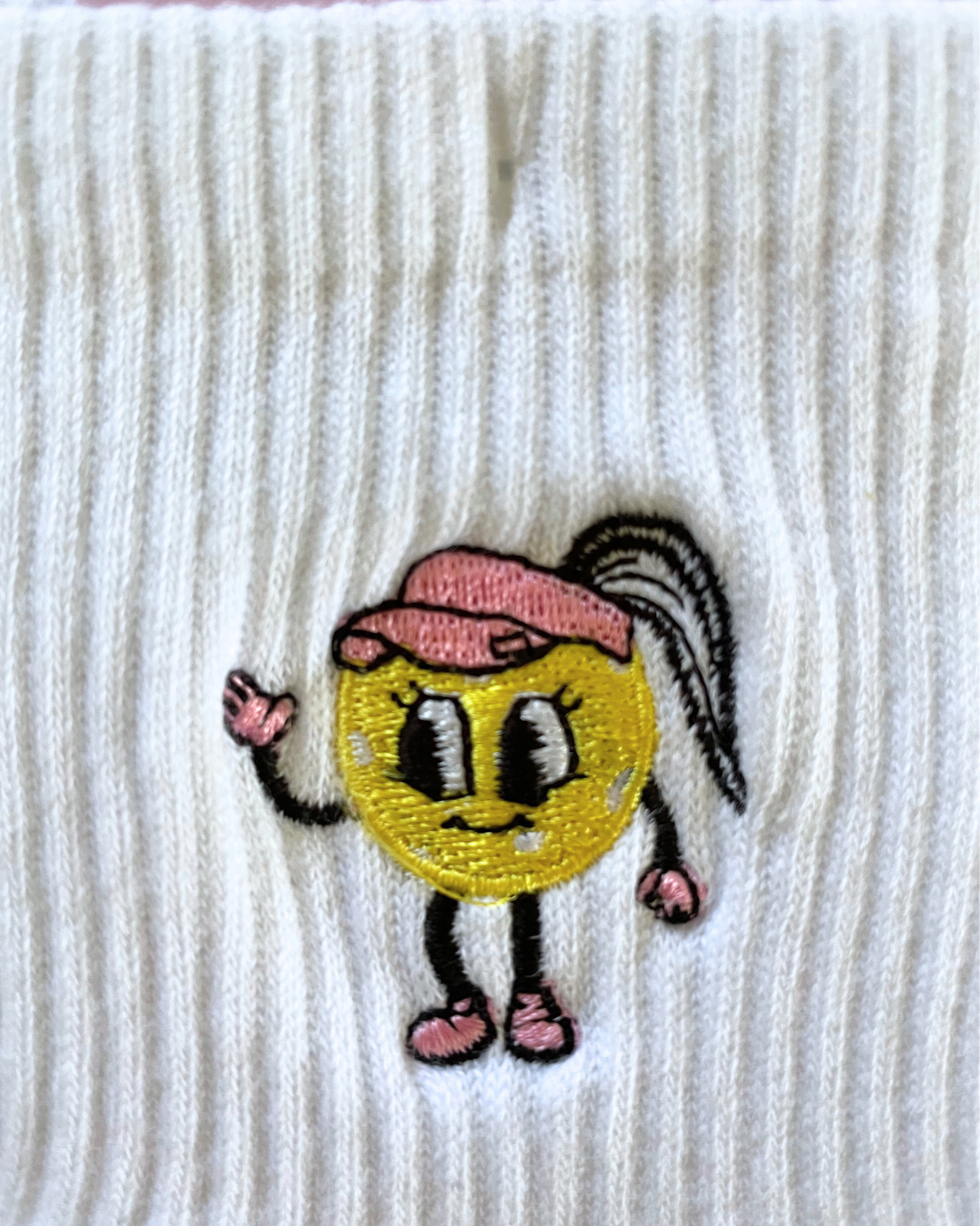 Pickleball Girlie Embroidered Pickleball Ladies Crew Socks