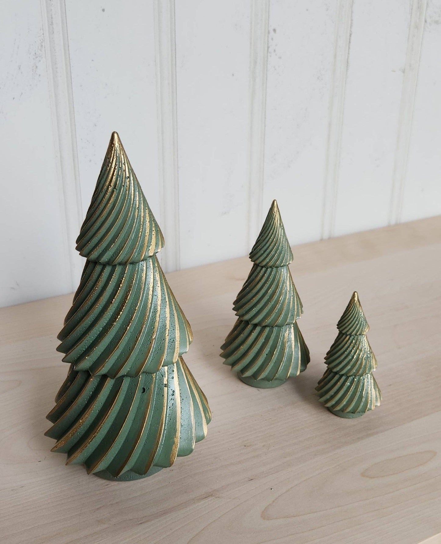 Concrete Christmas Trees - Spruce Small Twirly