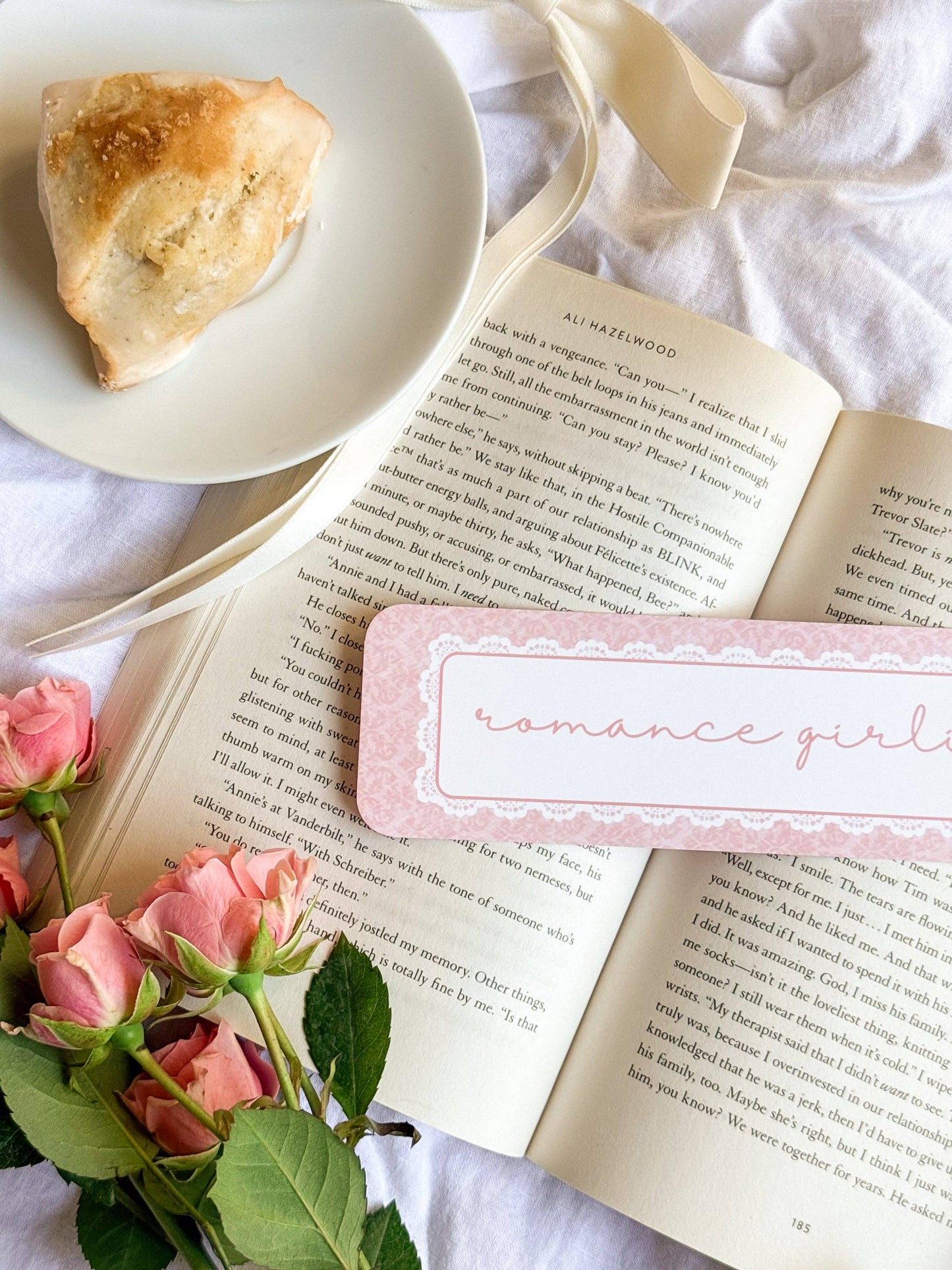 Romance Girlie Bookmark: No