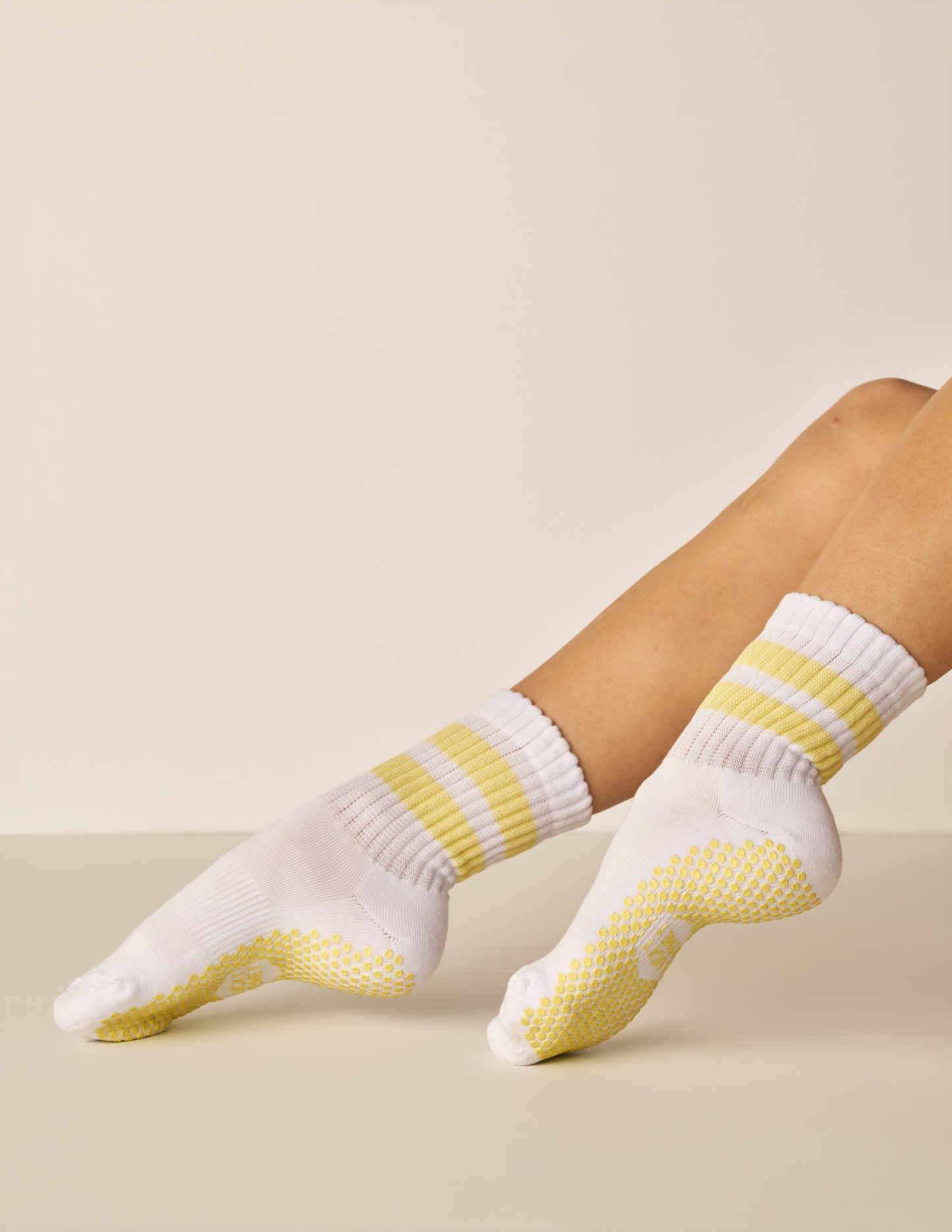 The Chunky Crew Grip Sock: Blue Bordeaux