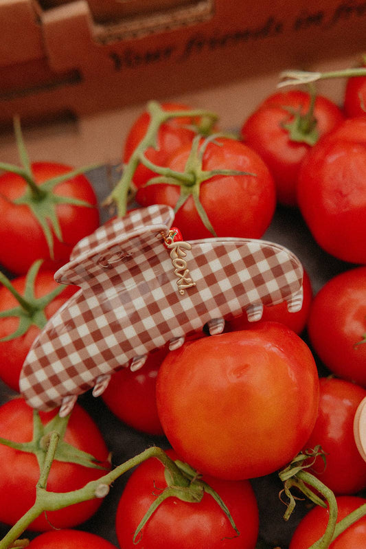 BROWN GINGHAM TOMATO CHARM CLAW: OVERSIZED