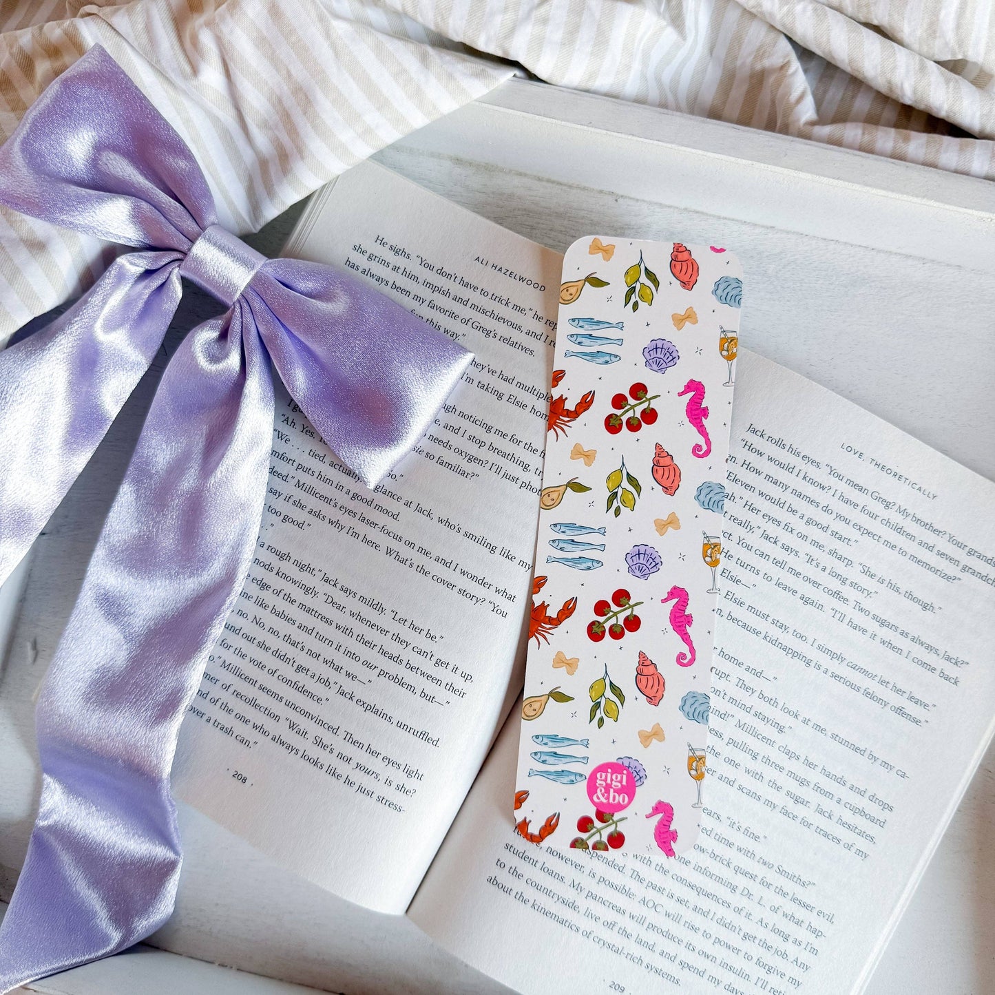 Minori Market Bookmark: No