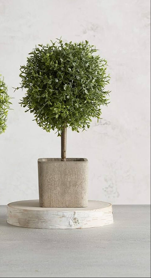 Floral Round Topiary Ball in Planter