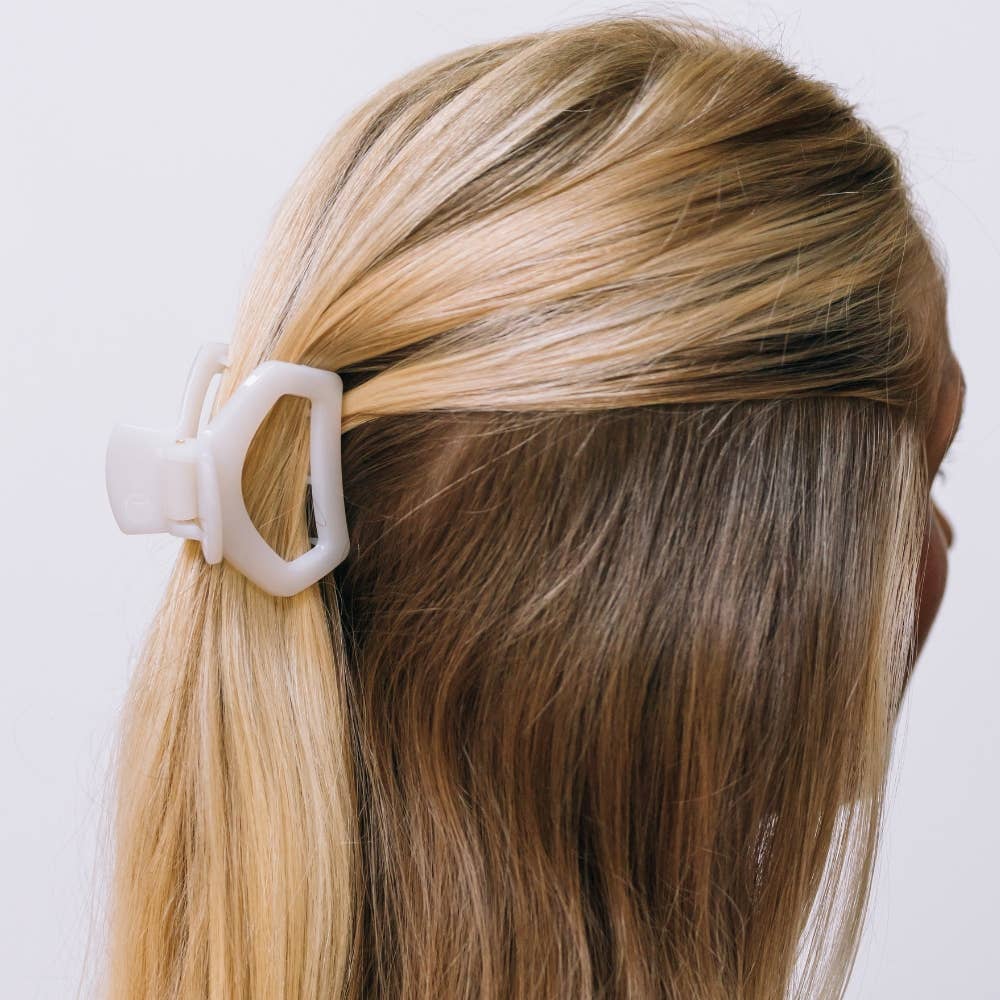 Open | Coconut White | Petite Claw Clip