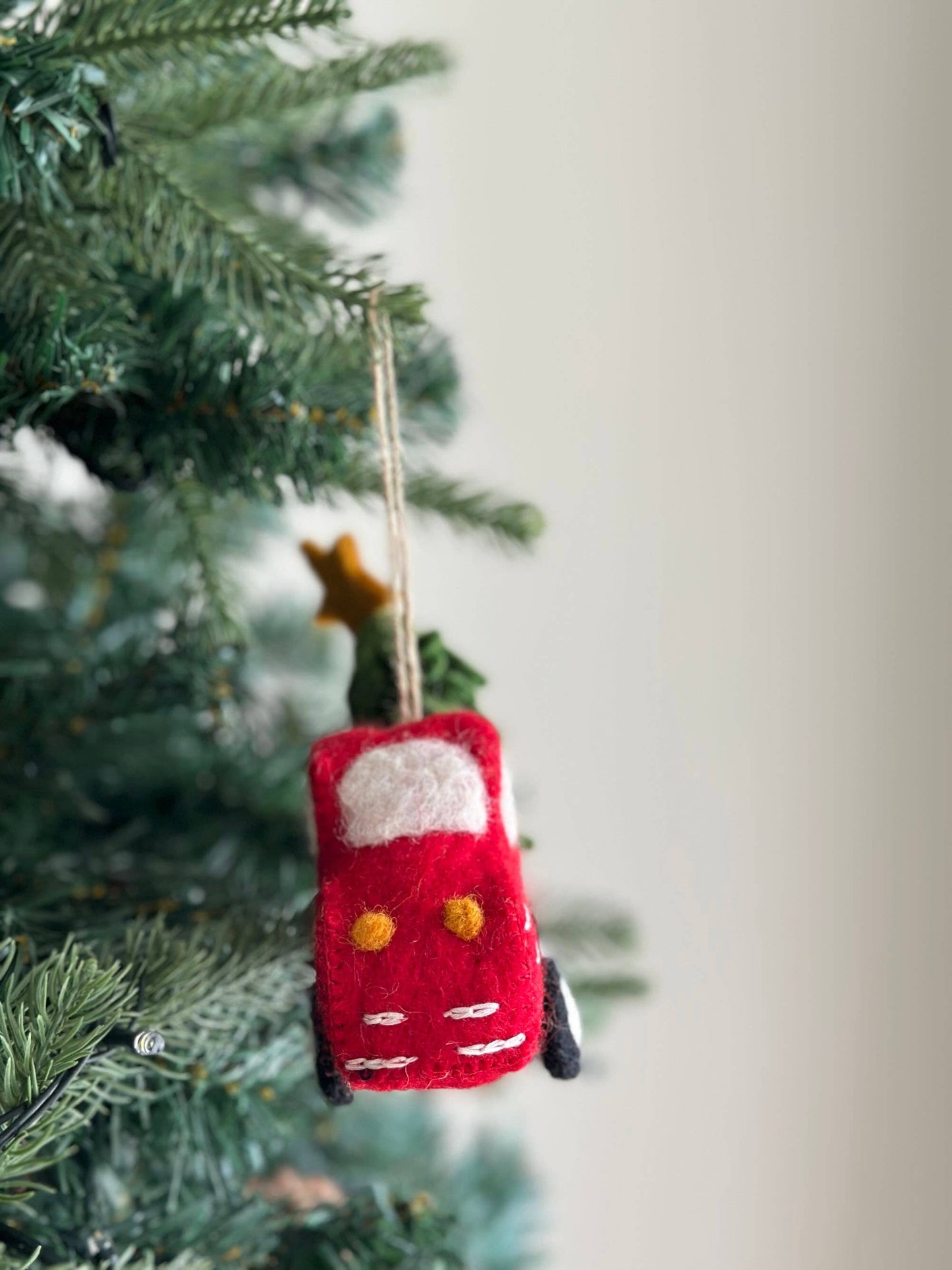 Felt Pickup Truck with Christmas Tree Ornament