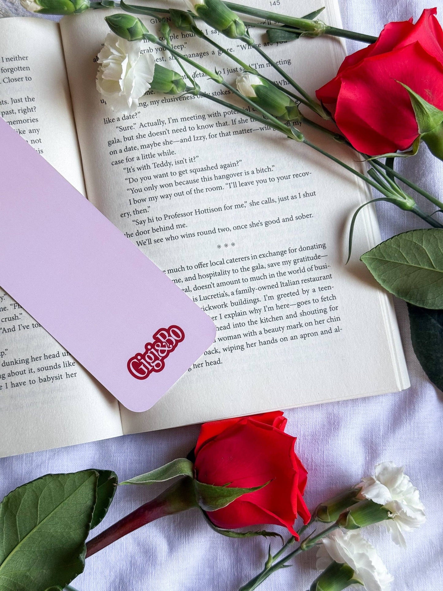 Pretty Girls Read Smut Bookmark: No