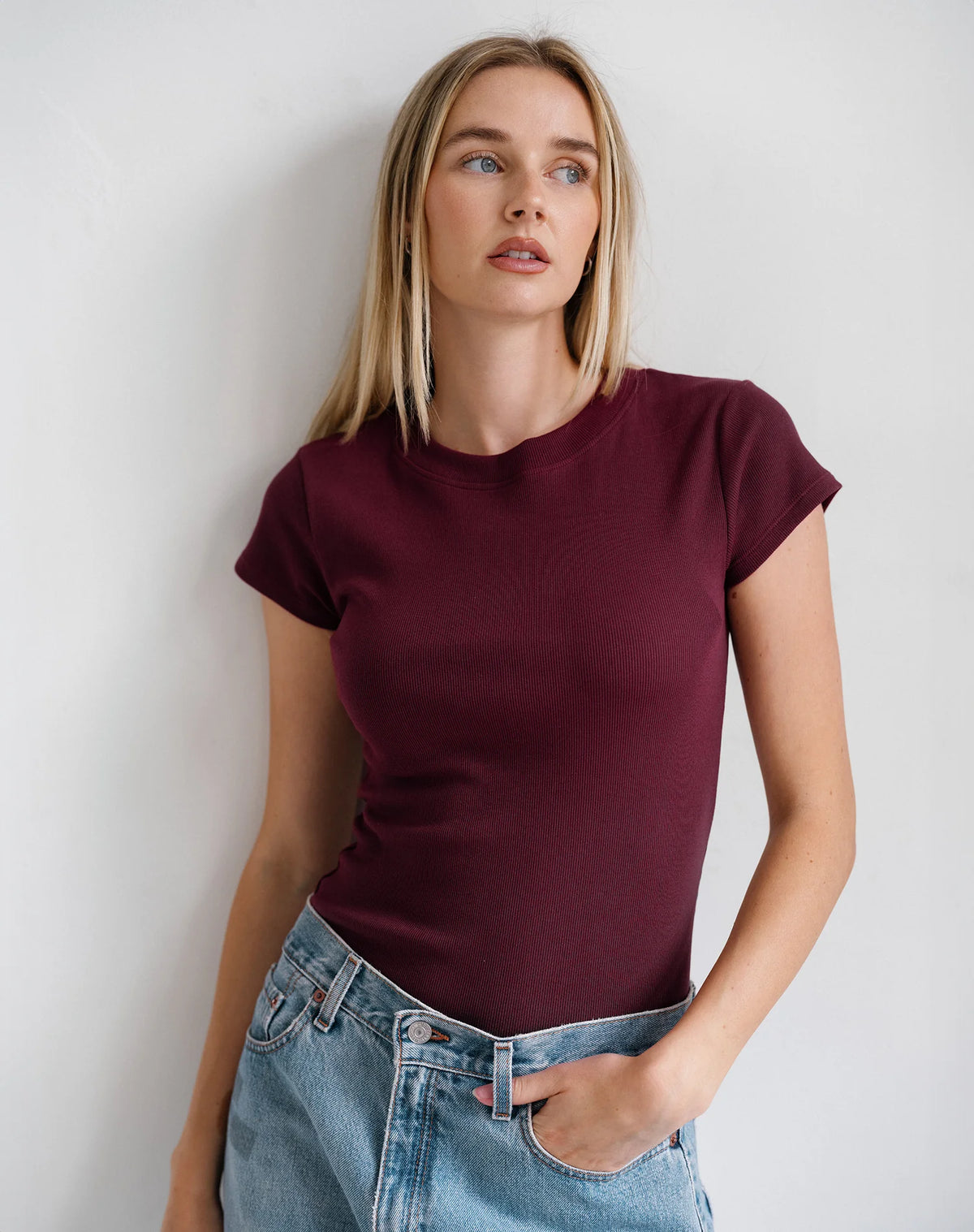 Brunette The Label Ribbed Tee