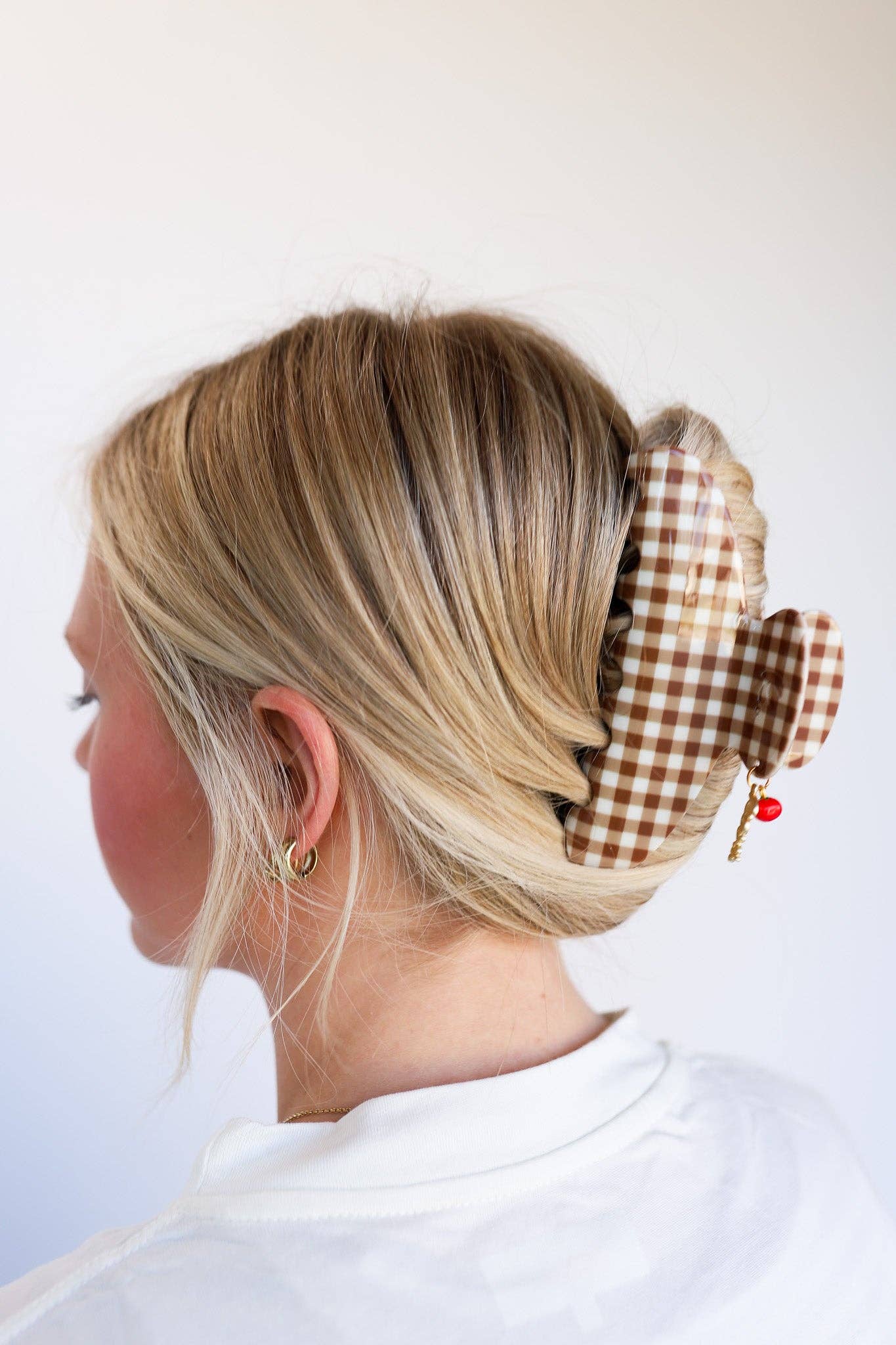 BROWN GINGHAM TOMATO CHARM CLAW: MIDI
