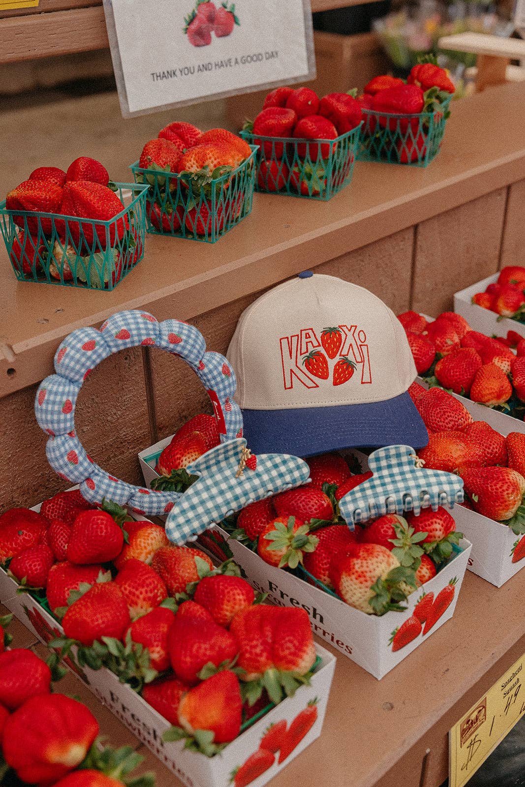 BLUE GINGHAM STRAWBERRY CHARM CLAW: MIDI