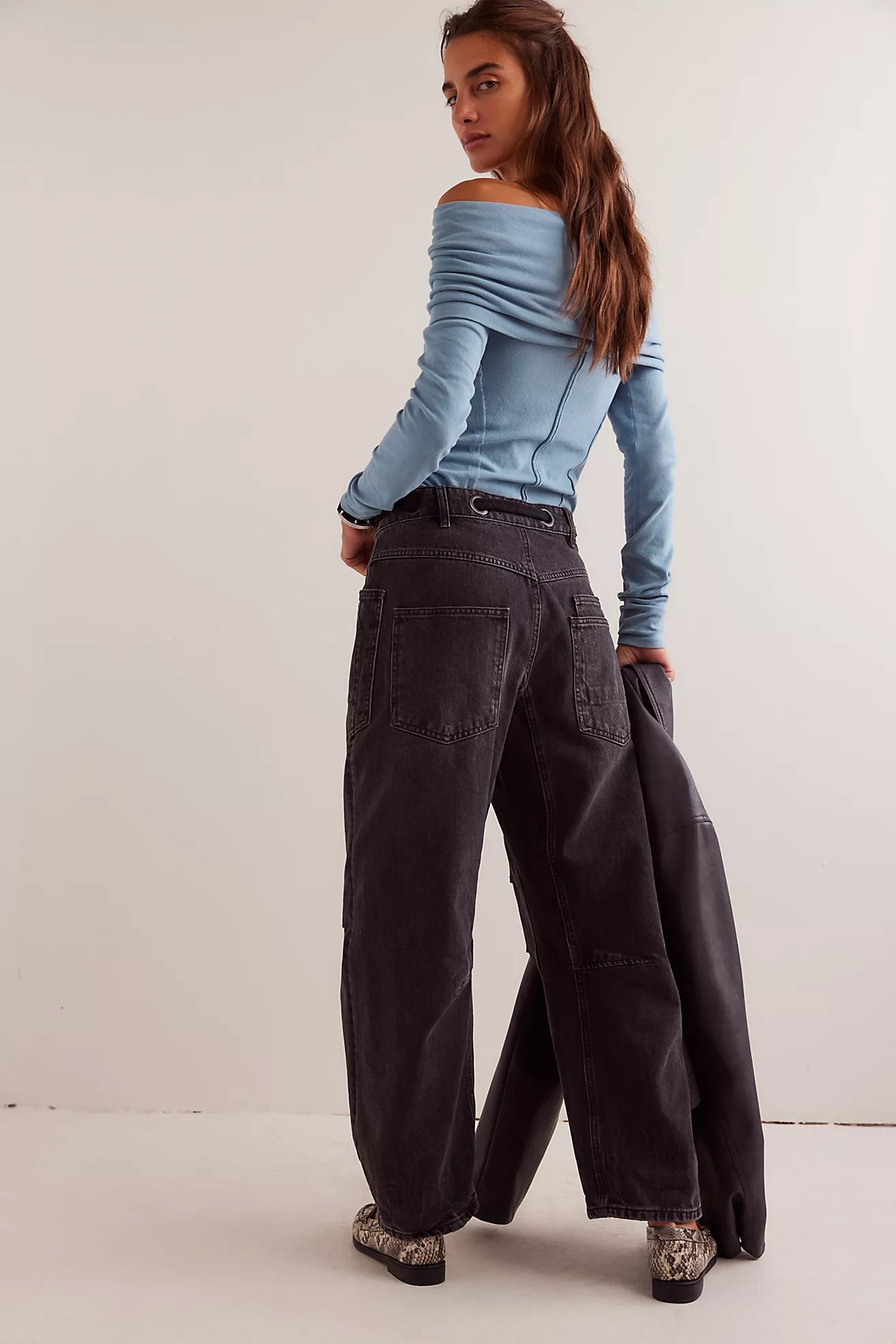 Free People Moxie Low Slung Pull On Barrel Jeans