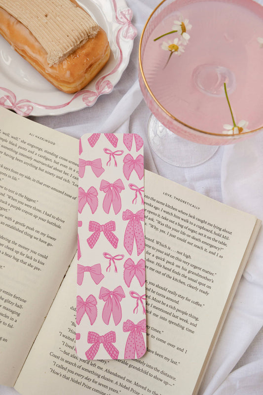 Feeling Bow-tiful Bookmark: No