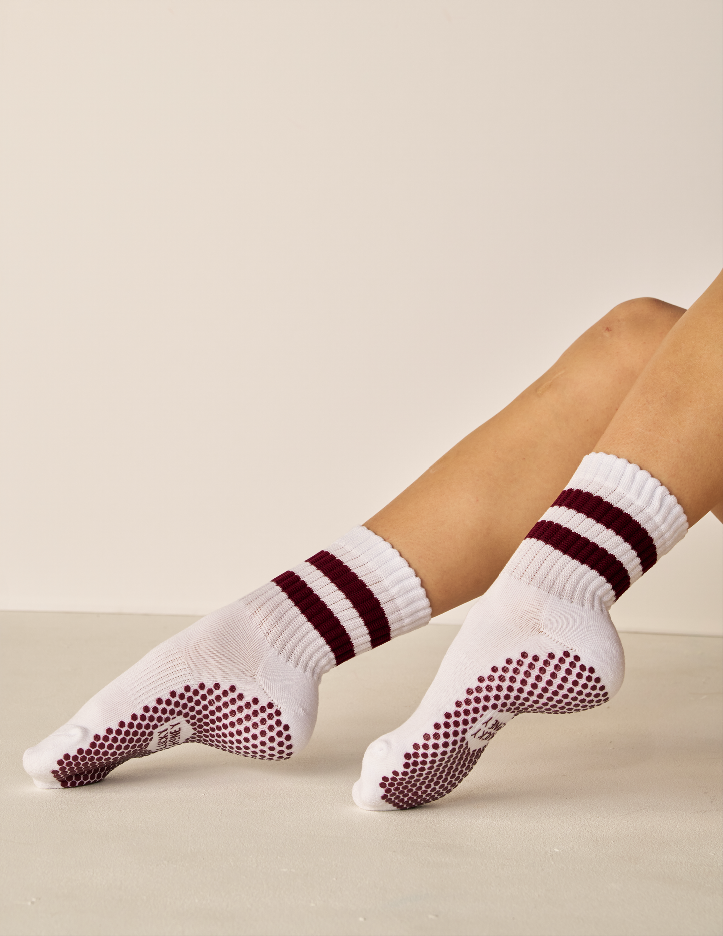 The Chunky Crew Grip Sock: Blue Bordeaux