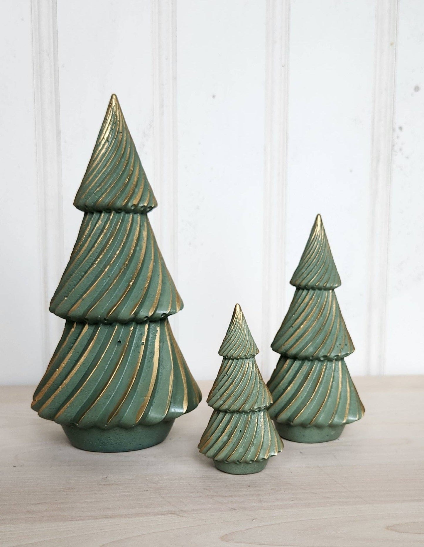 Concrete Christmas Trees - Spruce Small Twirly