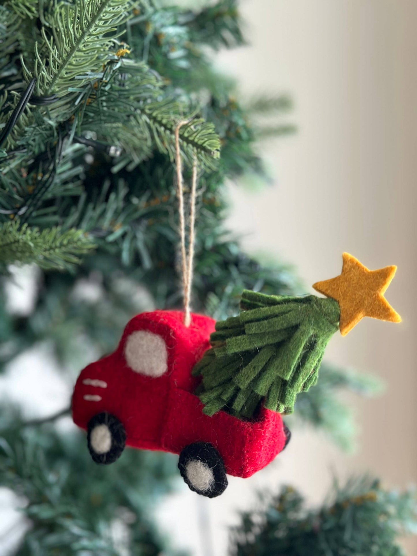 Felt Pickup Truck with Christmas Tree Ornament