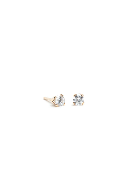 Lisbeth Olivia Gold Studs