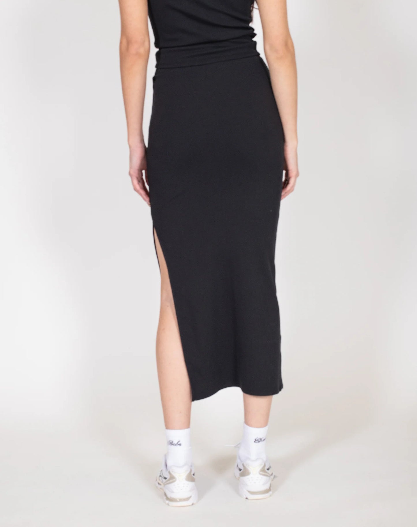 Brunette The Label Ribbed Maxi Skirt